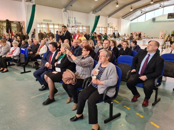 Zdjęcie galerii artykułu:  - Zaproszeni goście i uczestnicy Wystawy Wielkanocnej .jpg