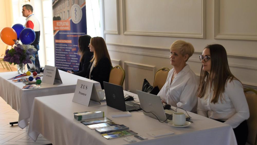 Zdjęcie galerii artykułu:  - 3. Stoiska informacyjne dostępne na konferencji