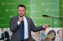 Przedstawiciel Banku Gospodarstwa Krajowego - p. Mateusz Andrzejewski przedstawia ofertę preferencyjnych pożyczek na tworzenie nowych miejsc pracy.